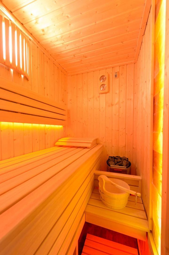Izerka Z Sauna *
